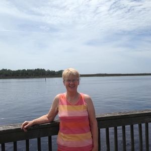 Meet your Posher, Edith